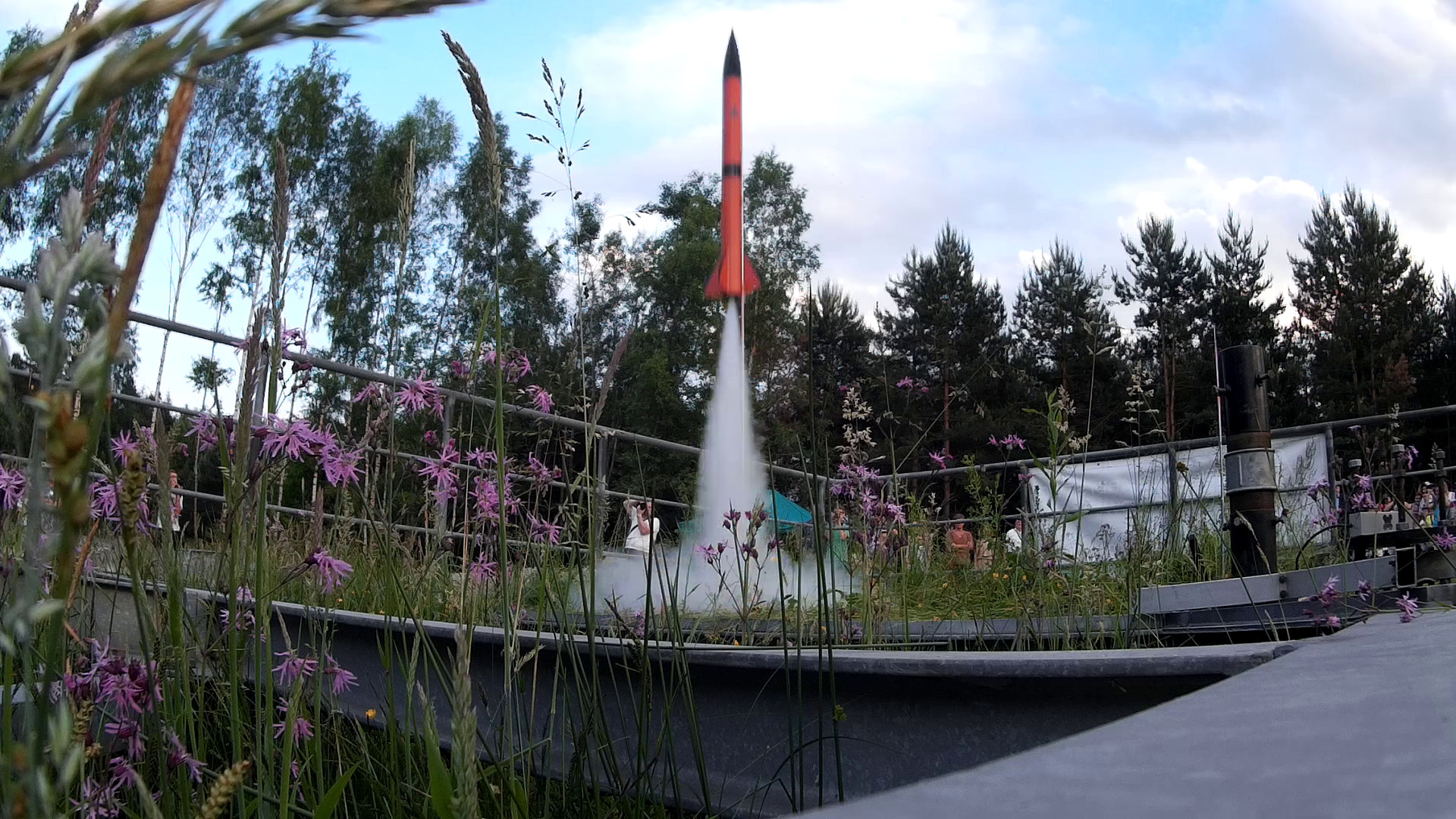 vlcsnap-2015-06-09-16h37m51s050.jpeg
