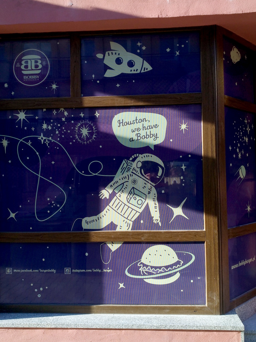 Reklama na knajpce z burgerami (Bobby burger)