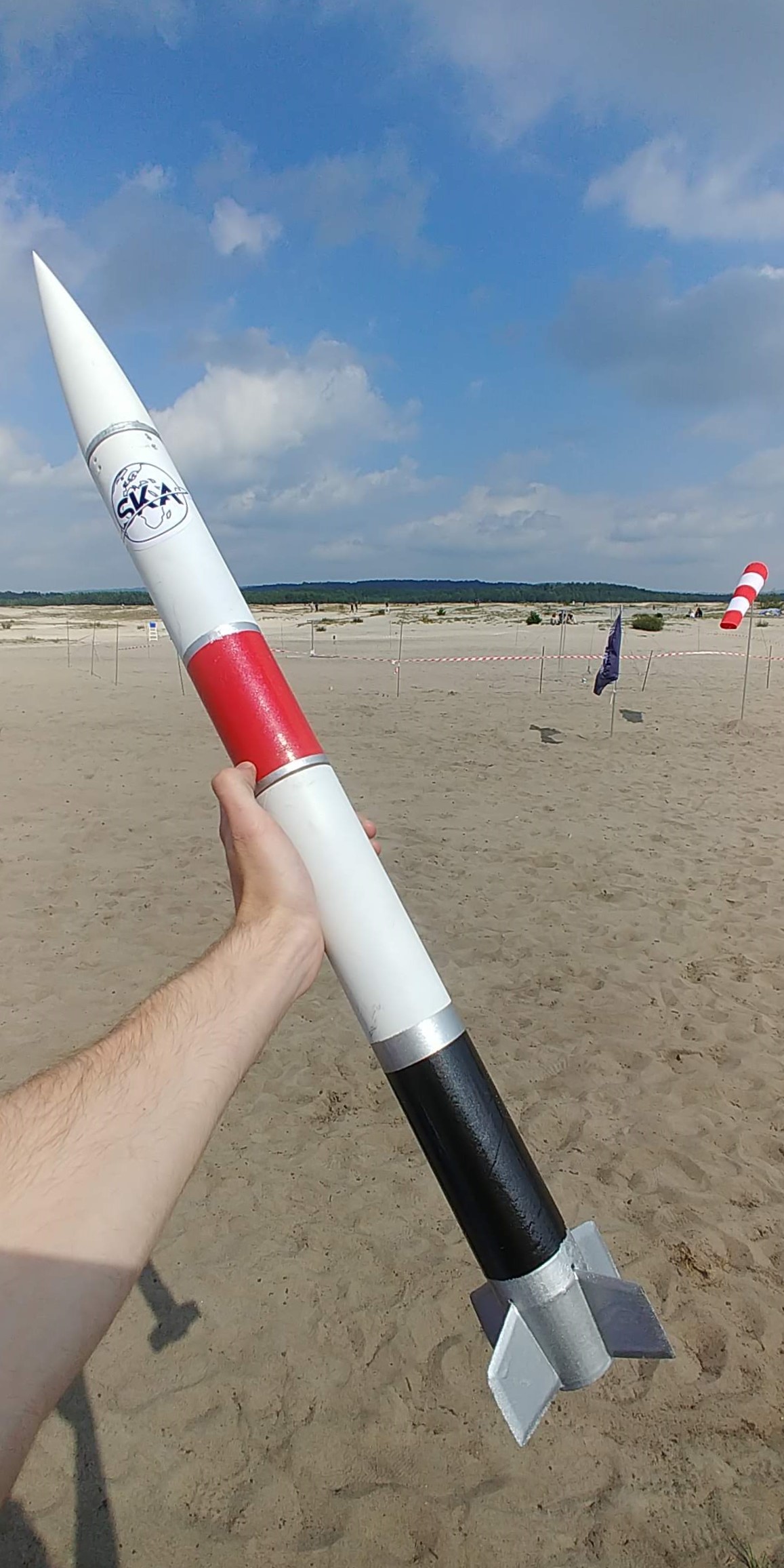 TWR w rece proste.jpg